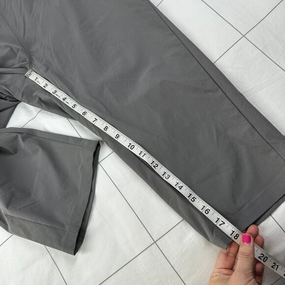 Rohan Pants Womens 10 Gray Fleet Capri Hiking Stretch Cropped Outdoor Athletic - Picture 9 of 10